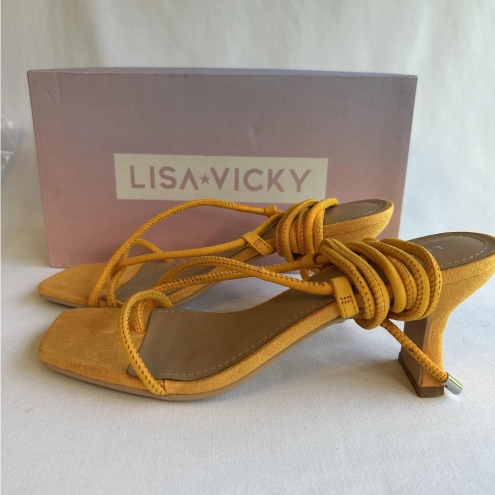 Lisa Vicky Sandals